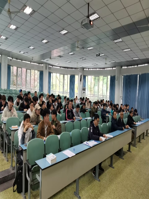 pzcr_1763385824400097651.jpg